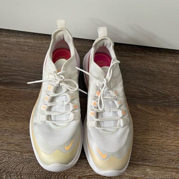 COPY - Nike Womens Wmns Air Max Axis Prem Sneaker 7.5 - Picture 3 of 9